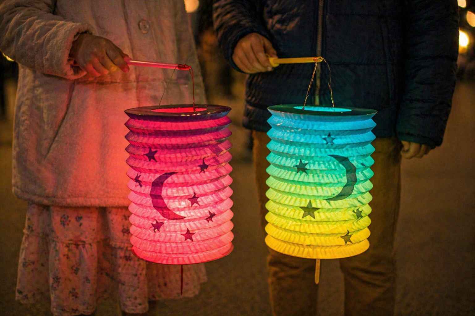 Bunte Laternen beim St. Martinsumzug